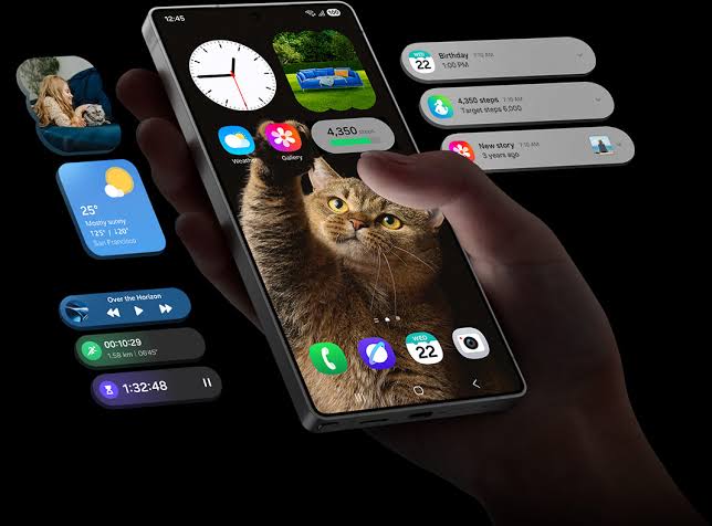 Samsung Galaxy S25 Ultra smartphone with S Pen and titanium design